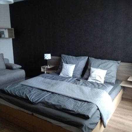 Karospool Apartman Залакарос Екстериор снимка