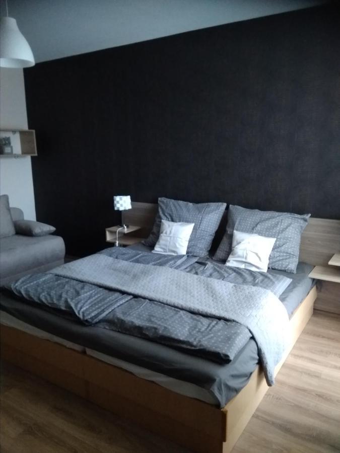 Karospool Apartman Залакарос Екстериор снимка